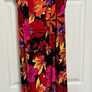 Women’s floral summer dress, size M